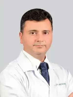 Dr. Sameer Kapoor