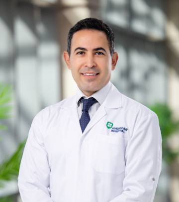 Farshad Kasraei
