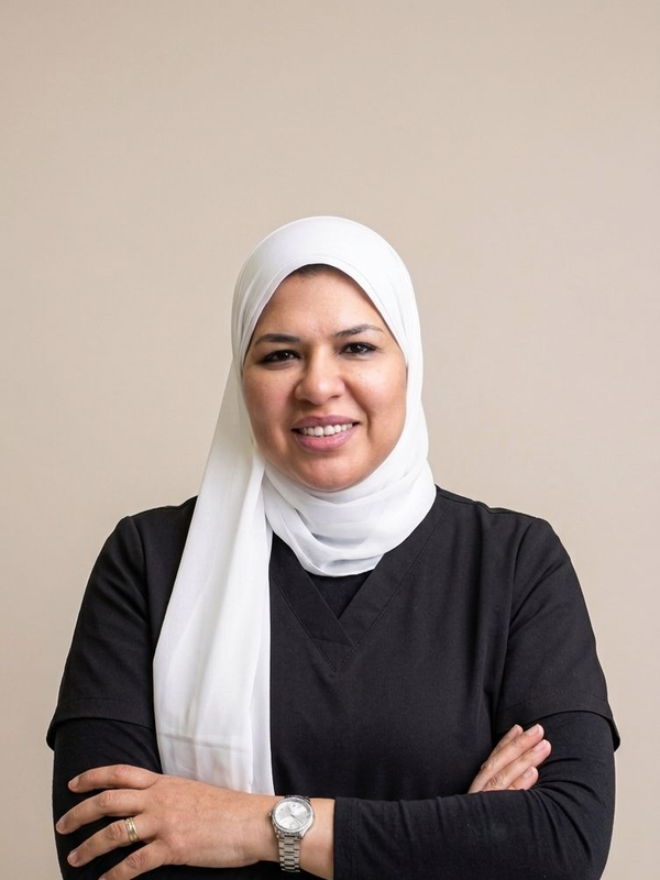 DR MONA RAGHAB