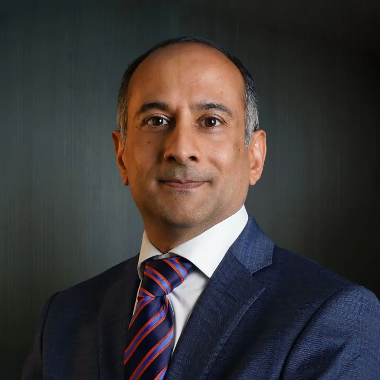 Dr. Vikram Hundia