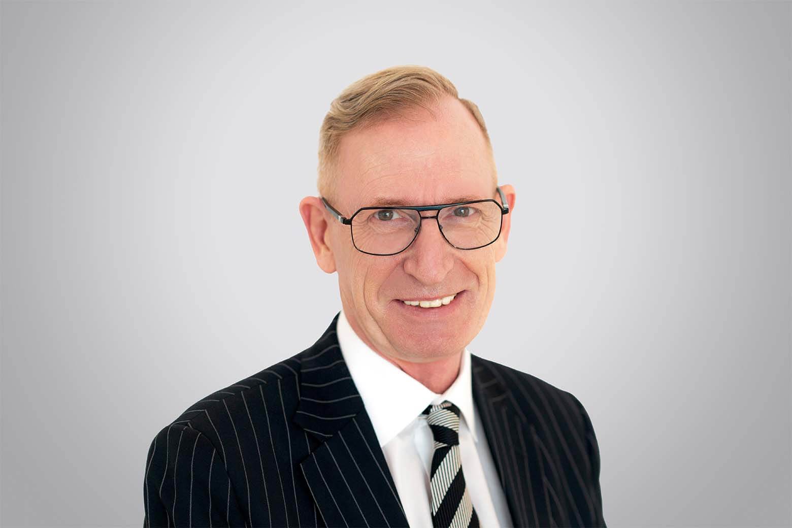 Dr Michael Timms