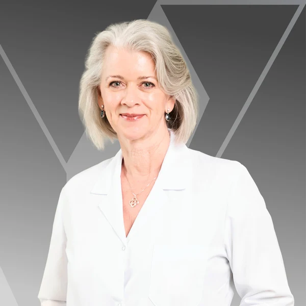 Dr. Rowena Eadie